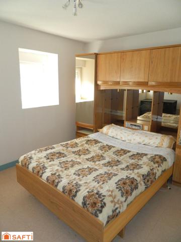 Maison de village 104m², garage parking + T1 loué