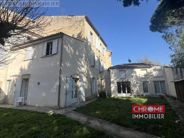 Vente                                                      Immeuble
                        
                                         417 m2                     à Marmande