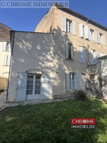 Vente                                                      Immeuble
                        
                                         417 m2                     à Marmande