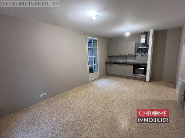 Vente                                                      Immeuble
                        
                                         417 m2                     à Marmande