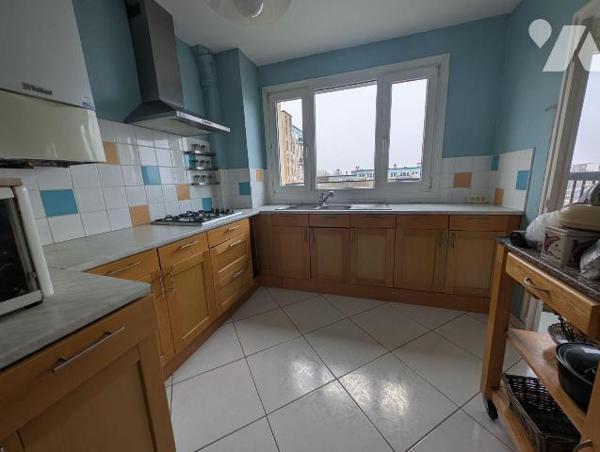 APPARTEMENT A VENDRE SAINT POL SUR MER 59 ! EXCLUSIVITE !!! Situé au 4 et dernier étage d'une r...