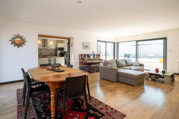 Lumineuse Maison et sa piscine à 10 min des plages de Châtelaillon