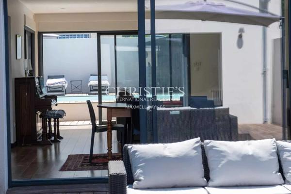 Lumineuse Maison et sa piscine à 10 min des plages de Châtelaillon