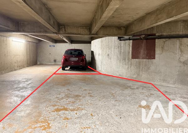 Parking à vendre 28 m² Paris 19