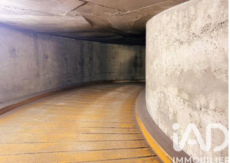 Parking à vendre 28 m² Paris 19