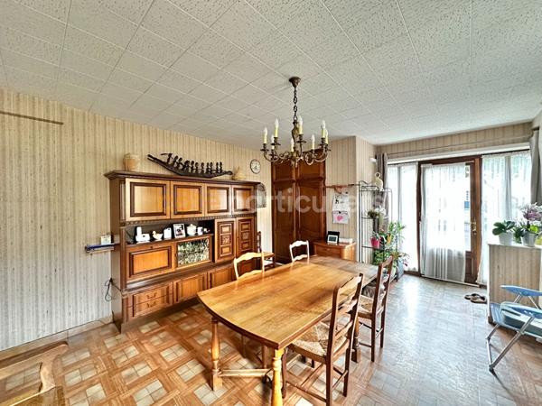 Vente Maison295 m² - 4 Pièces - ESPALY SAINT MARCEL (43000)