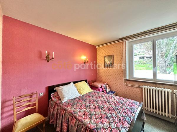 Vente Maison295 m² - 4 Pièces - ESPALY SAINT MARCEL (43000)