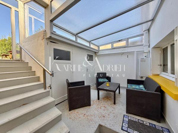 Maison de ville 3 chambres, véranda, dépendance et jardin