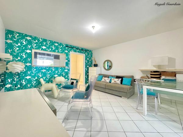 A VENDRE - T2 MEUBLÉ D’EXCEPTION VUE LAGON – SAINT-FRANÇOIS