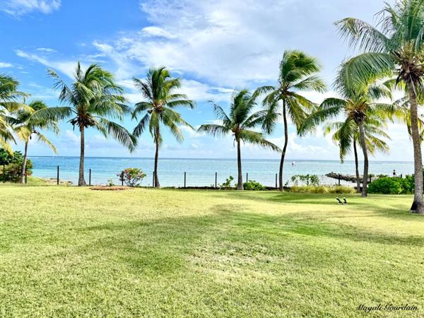 A VENDRE - T2 MEUBLÉ D’EXCEPTION VUE LAGON – SAINT-FRANÇOIS