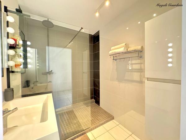 A VENDRE - T2 MEUBLÉ D’EXCEPTION VUE LAGON – SAINT-FRANÇOIS