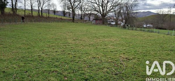 Terrain à vendre 1 630 m² Saint-Jean-le-Vieux