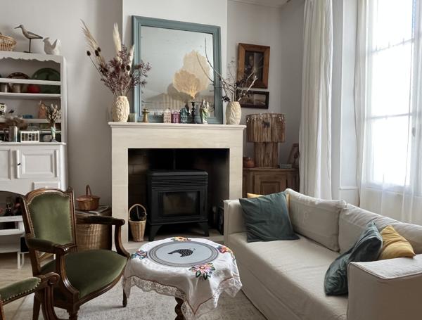 Maison
         4 pièces
        - 93 m² 242 500 € *