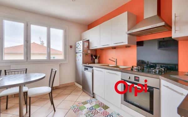 Maison à vendre    5 pièces •  Craponne