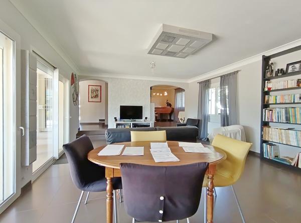 Maison 5 pièces - 210 m² Bien prestige