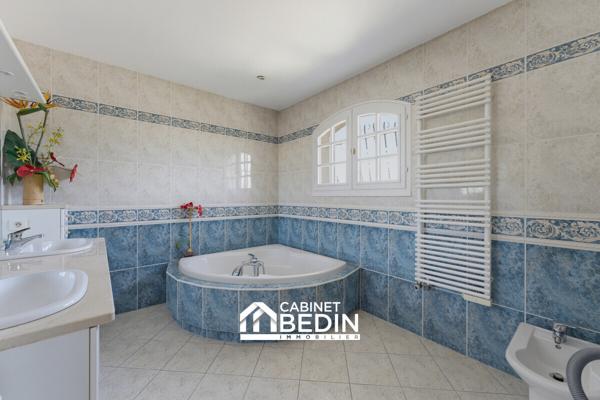 Vente Maison 6 pieces Villenave D Ornon 5 chambres