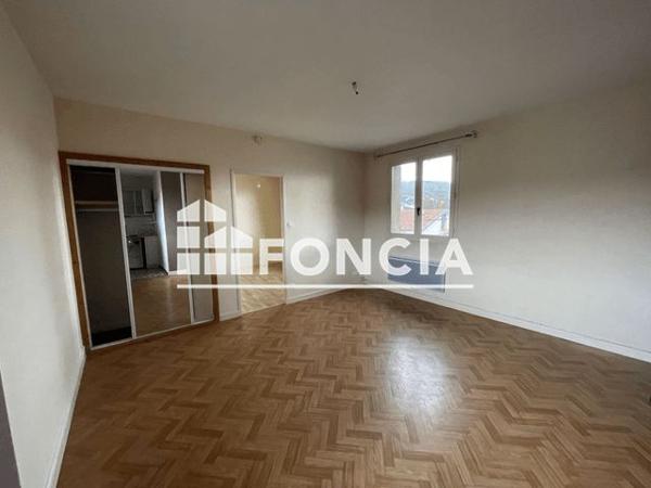 Location Appartement 2 pièces 33.62 m² - 7 RUE ROBERT MONTBOBIER Clermont-ferrand 63100