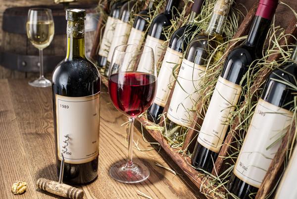 Secteur AVIGNON - CAVISTE, EPICERIE FINE 76 m2