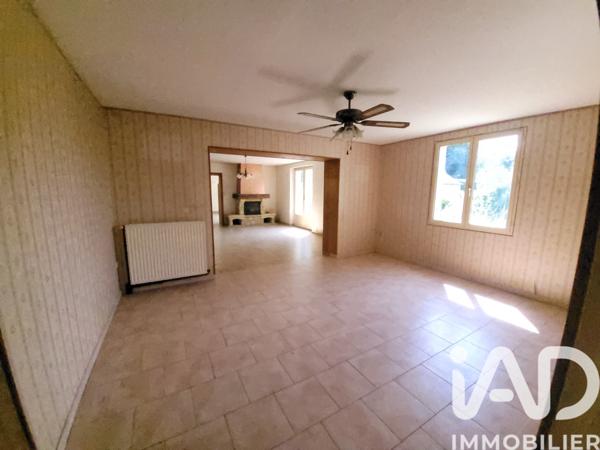 Maison à vendre 7 pièces 177 m² Saint-Aubin-le-Dépeint