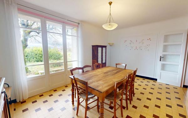 Maison à vendre    7 pièces •  Loriol-sur-Drôme