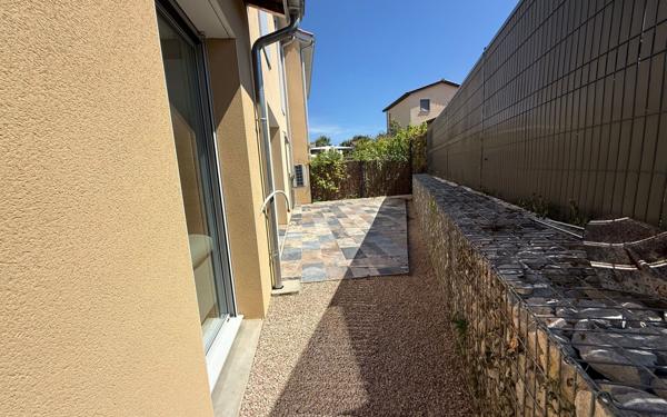 Maison à vendre    5 pièces •  Sain-Bel