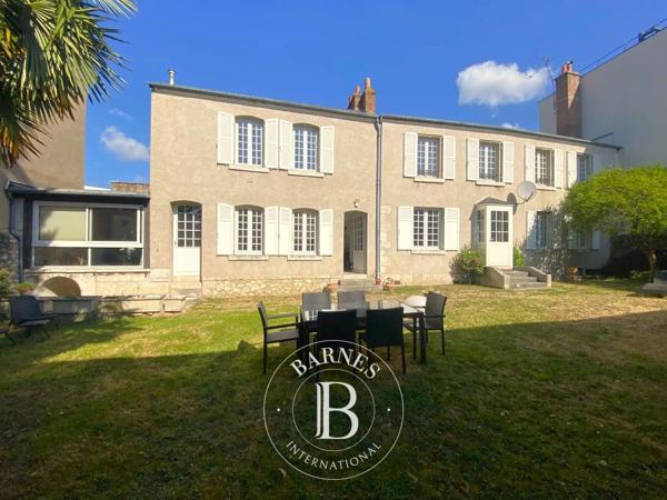 Blois, Maison de ville 4 Chambres -  178 m² à vendre