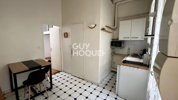2 pièces plein de charme au coeur de la rue de Charenton - 31 m2 au sol