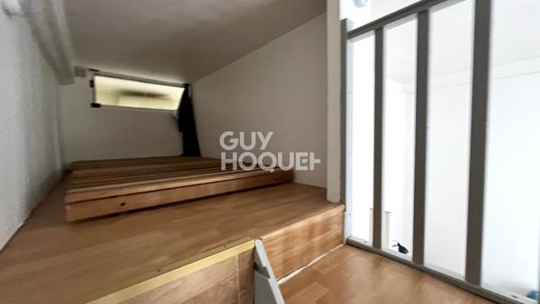 2 pièces plein de charme au coeur de la rue de Charenton - 31 m2 au sol