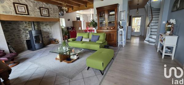 Maison à vendre 6 pièces 176 m² Le Rouget-Pers