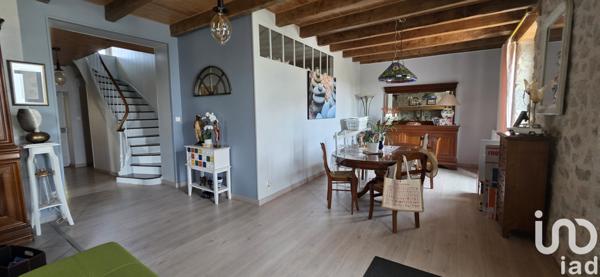 Maison à vendre 6 pièces 176 m² Le Rouget-Pers