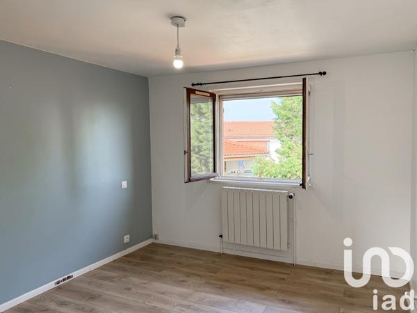 Maison à vendre 5 pièces 100 m² Sainte-Consorce