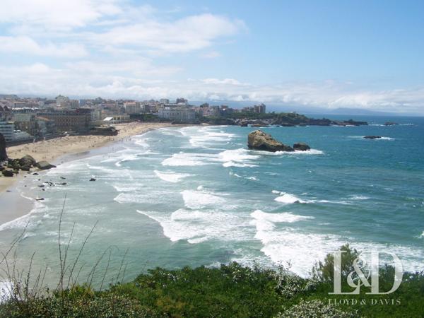 BIARRITZ! MAISON 3 CHAMBRES PETIT JARDIN