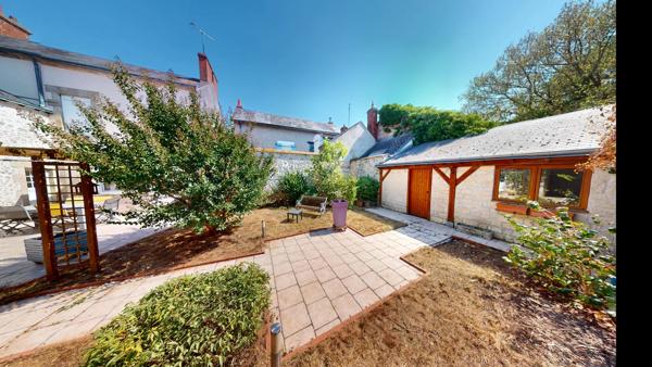 Maison familiale 8 pièces - 206 m2 - Centre ville de Neuville-aux-bois