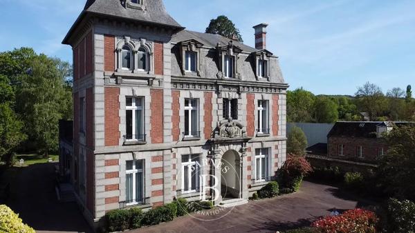 Condé-en-Normandie, Maison de ville 7 Chambres  à vendre