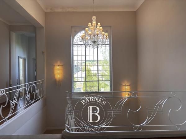 Condé-en-Normandie, Maison de ville 7 Chambres  à vendre