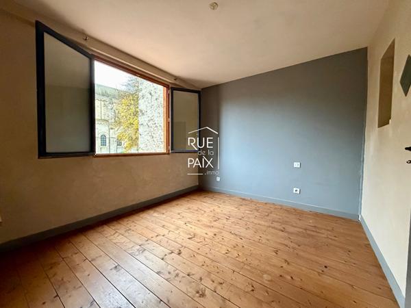 79400 SAINT MAIXENT L ECOLE Maison Saint Maixent L Ecole 5 pièces 100 m2