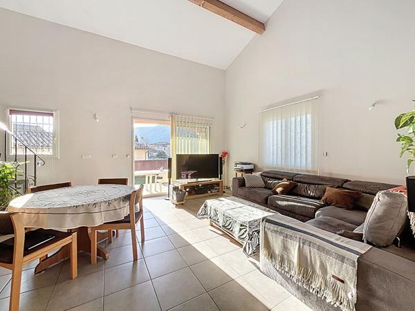 Villa haut de gamme à CRUAS avec piscine