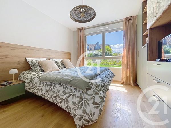 Appartement F4 à vendre  4 pièces - 76 m 2   CAEN  - 14