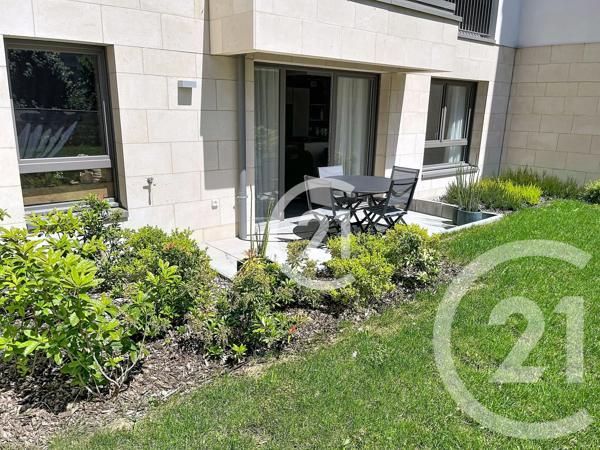 Appartement F4 à vendre  4 pièces - 76 m 2   CAEN  - 14