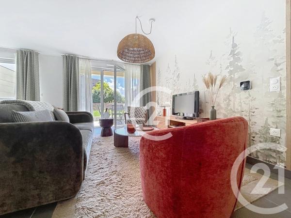 Appartement F4 à vendre  4 pièces - 76 m 2   CAEN  - 14
