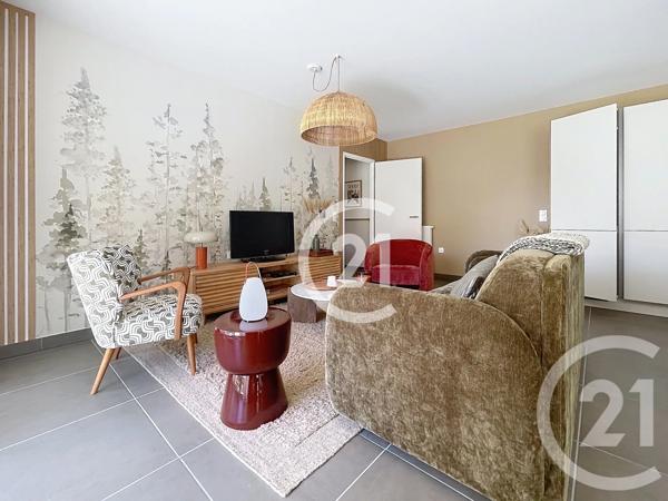 Appartement F4 à vendre  4 pièces - 76 m 2   CAEN  - 14