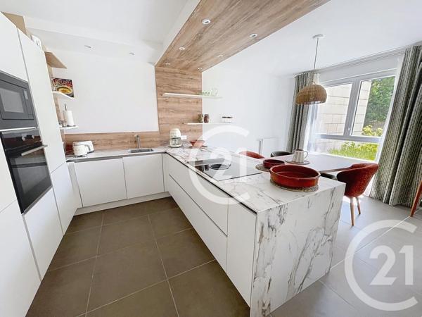 Appartement F4 à vendre  4 pièces - 76 m 2   CAEN  - 14