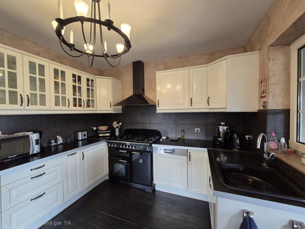 Sainte-Barbe (57640) Maison familiale 6 pièces 183 m²