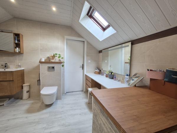 Sainte-Barbe (57640) Maison familiale 6 pièces 183 m²