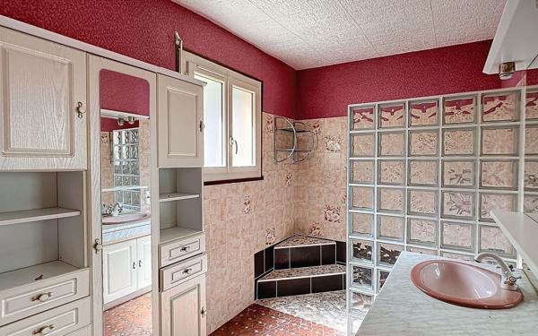 Maison à vendre    6 pièces •  Cherré