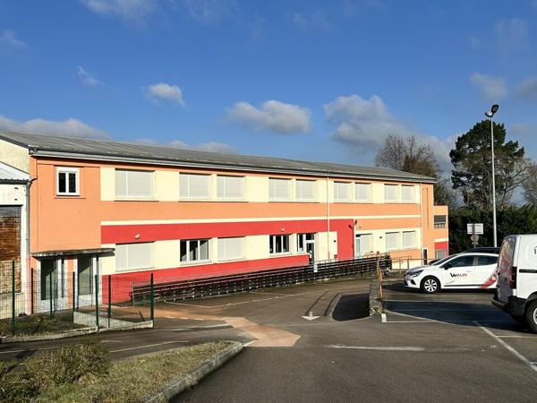 Montceau les Mines - Bureaux 560 m² environ à vendre