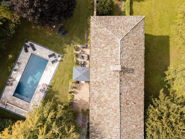 Maison restaurée à vendre à Charnay-lès-Mâcon en Saône-et-Loire (71850), ref : 13779/975