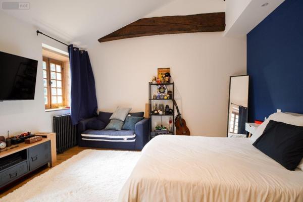 Maison restaurée à vendre à Charnay-lès-Mâcon en Saône-et-Loire (71850), ref : 13779/975