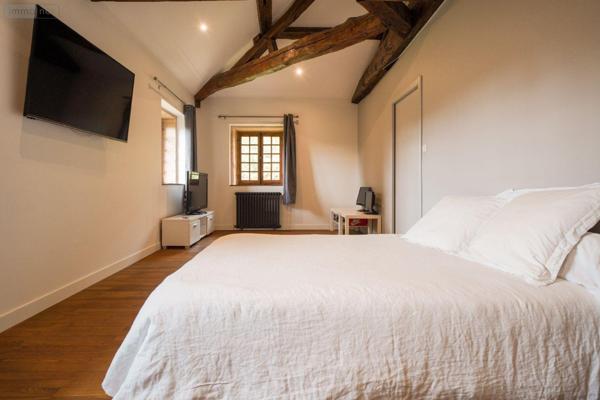 Maison restaurée à vendre à Charnay-lès-Mâcon en Saône-et-Loire (71850), ref : 13779/975