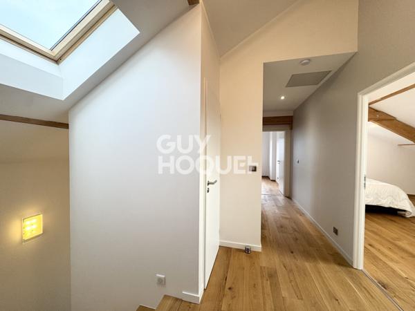 MAISON À LOUER DE 5 PIÈCES DE 164,50 M²